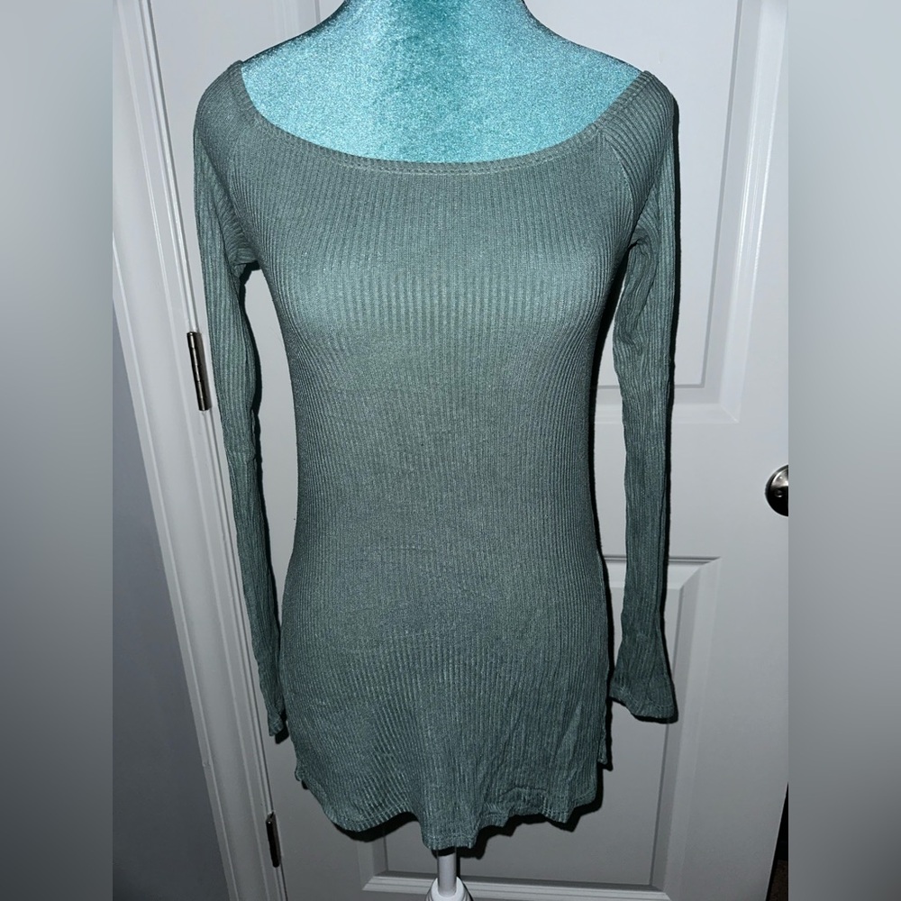 Long sleeve ribbed top💚✨